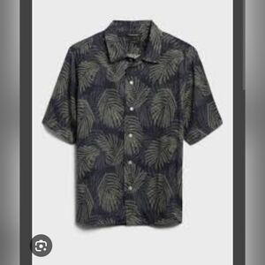NWT Banana Republic‎ Organic Cotton Relaxed Fit Men Tropical Leaf Print Shirt XL
